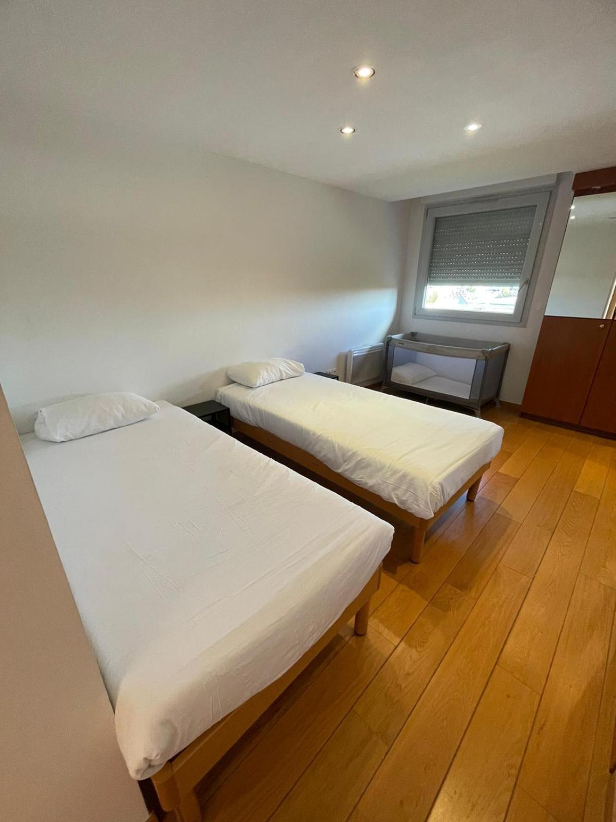 Ibis Styles Bethune Bruay La Buissiere Exterior foto