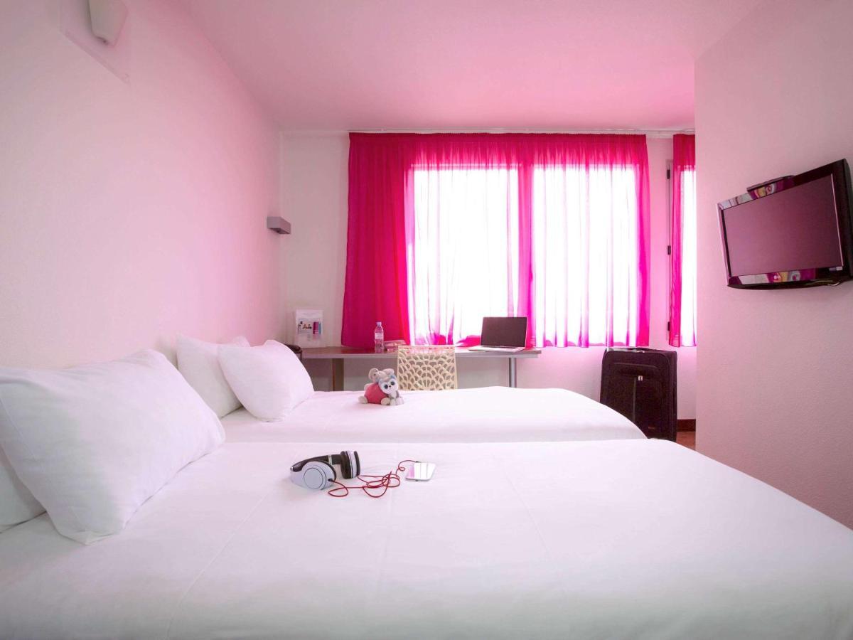 Ibis Styles Bethune Bruay La Buissiere Exterior foto